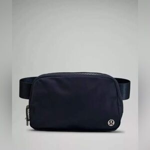 Original Lululemon Everywhere Belt Crossbody Bag 1L Navy Blue Women/Men NWT